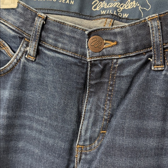 Wrangler Willow Ultimate Riding Jeans, women‘s size 26x32 - Picture 3 of 7